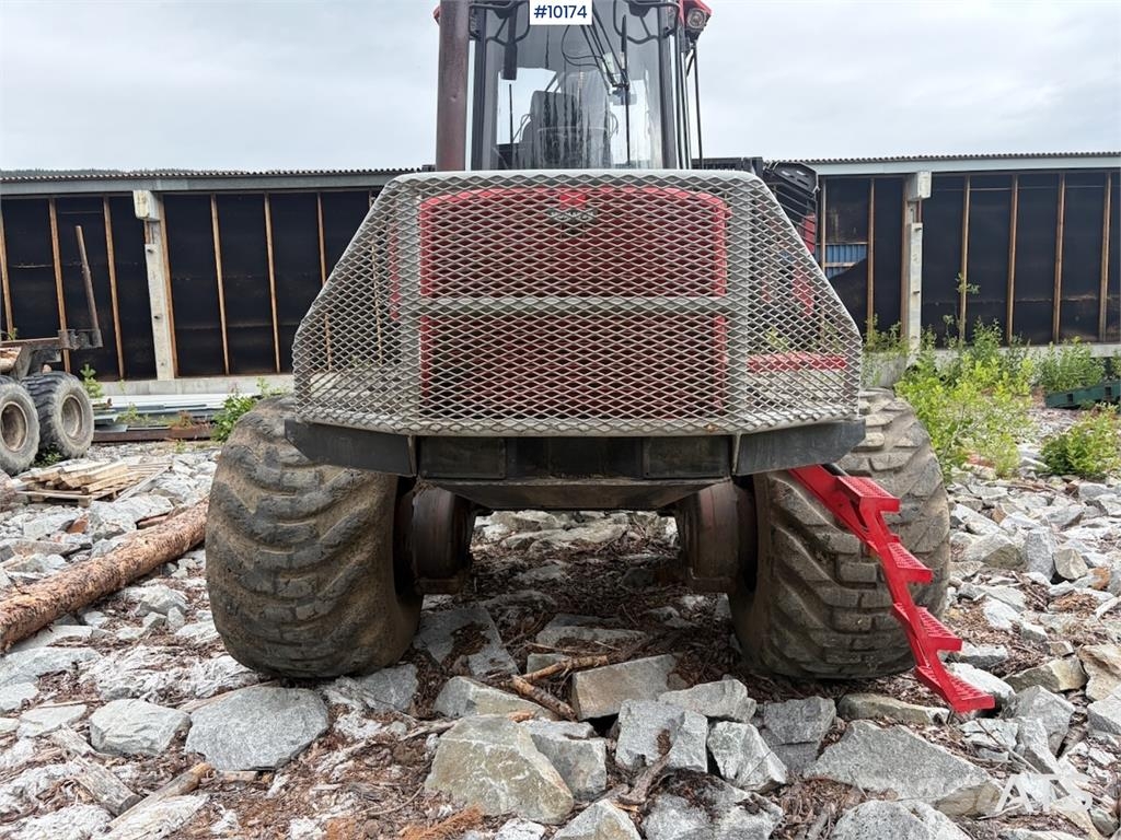 Komatsu 890.3 Lesní jeřáby