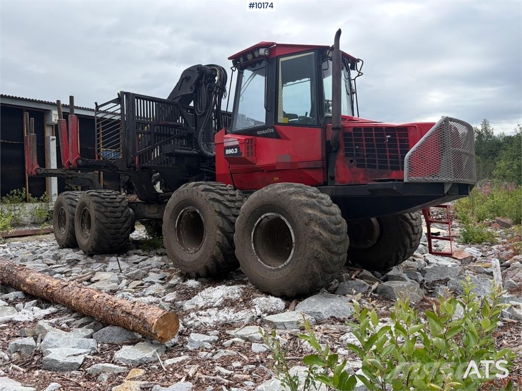 Komatsu 890.3 Lesní jeřáby