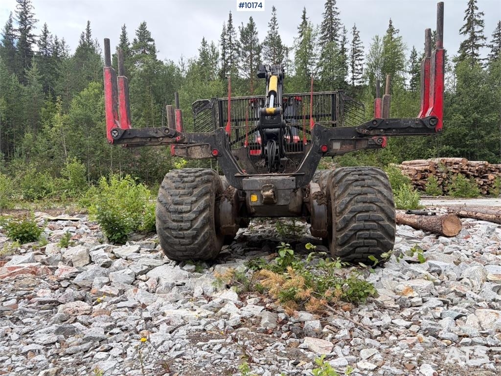 Komatsu 890.3 Lesní jeřáby