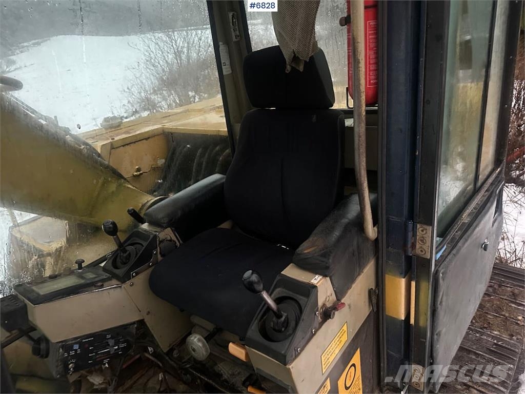 Komatsu PC180LC-3 m/graveskuffe Excavadoras sobre orugas