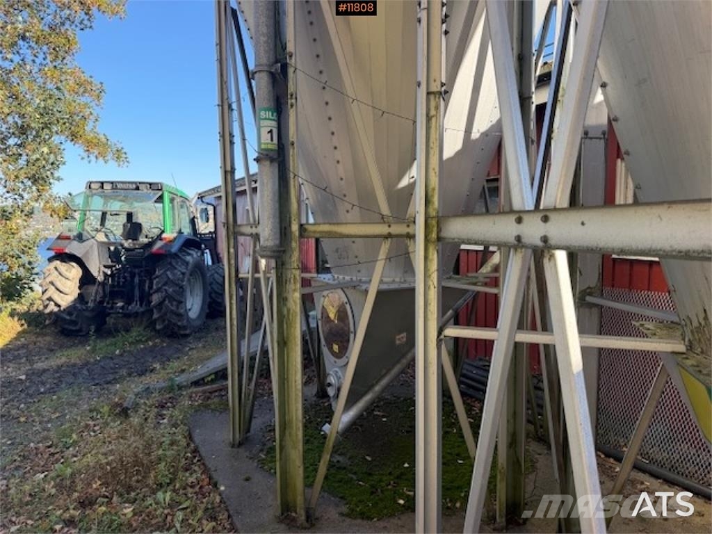  Kraftforsiloer Kraftforsiloer Druga oprema za traktorje