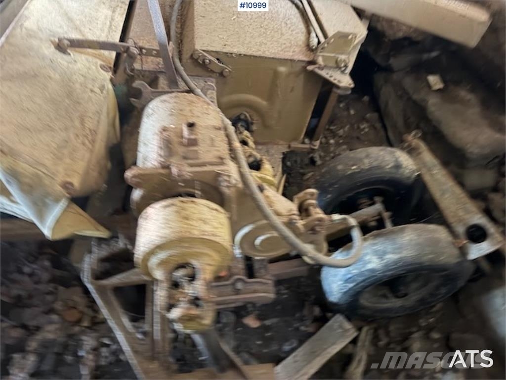 Krone Slåmaskin معدات أخرى للحصاد