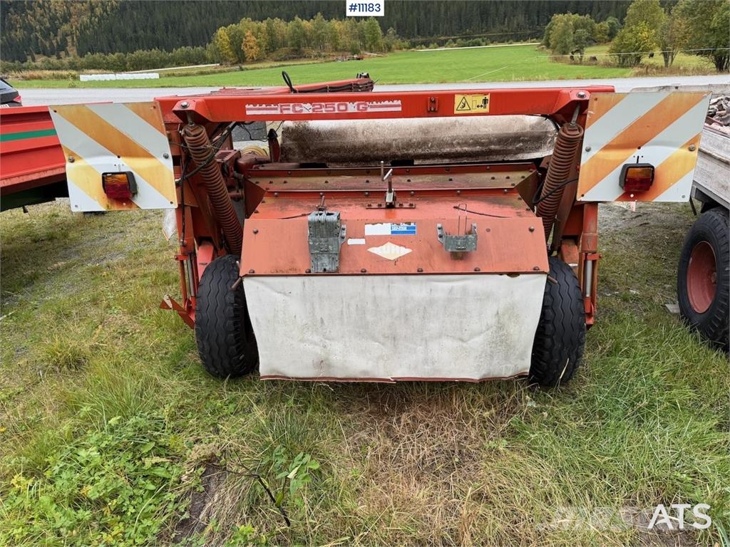 Kuhn FC 250 Otros equipos para cosecha