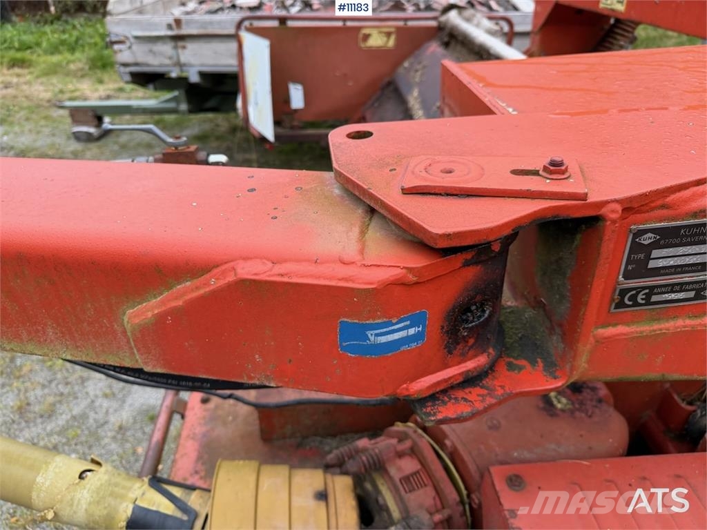 Kuhn FC 250 Otros equipos para cosecha