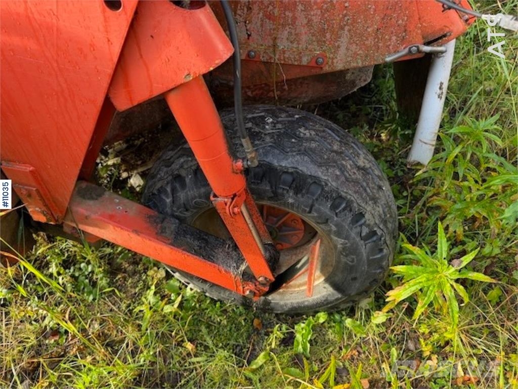 Kuhn FC 302 G Other harvesting equipment