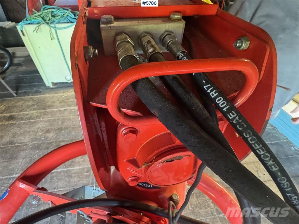 Kuhn FC 3160 TCD معدات أخرى للحصاد