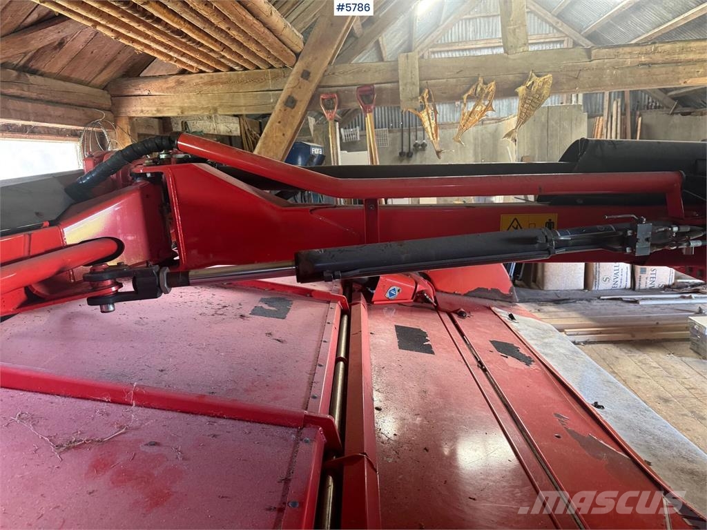 Kuhn FC 3160 TCD معدات أخرى للحصاد