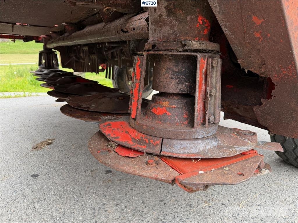 Kuhn FC 352 G معدات أخرى للحصاد