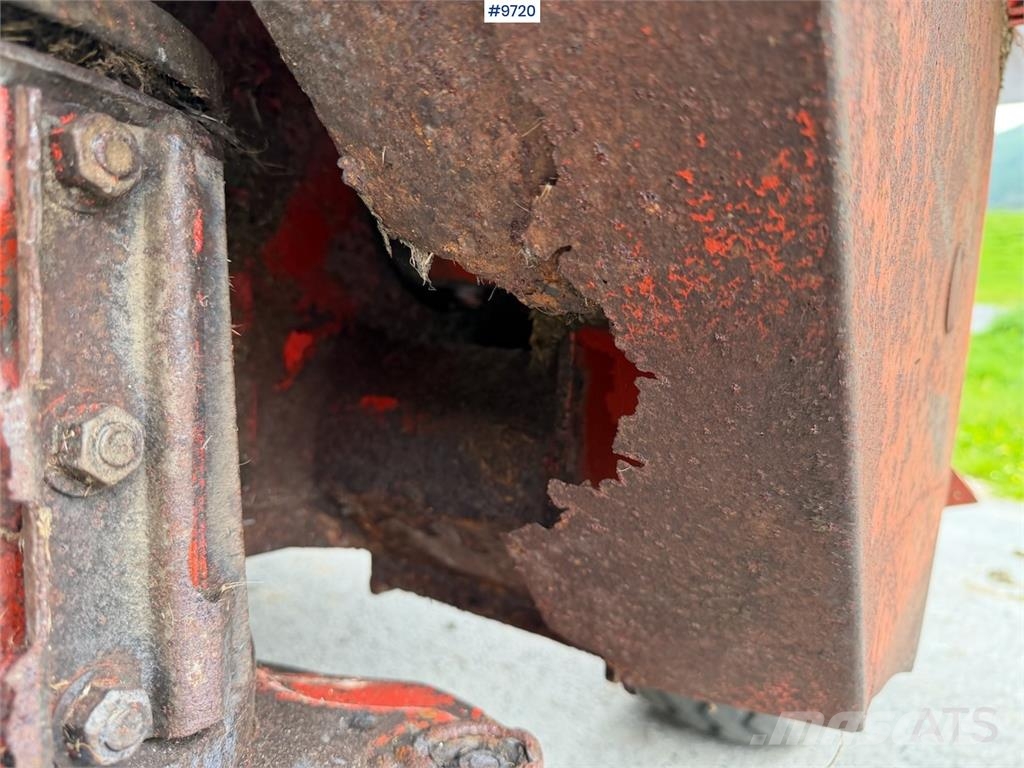 Kuhn FC 352 G معدات أخرى للحصاد