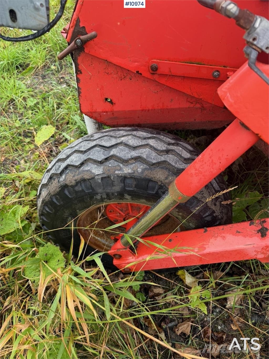 Kuhn FC302G Další vyorávače, příslušenství
