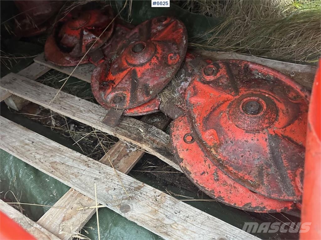 Kuhn GMD 44 Select معدات أخرى للحصاد