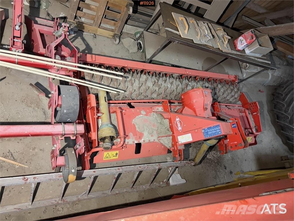 Kuhn HR 3003 其他耕耘機和配件