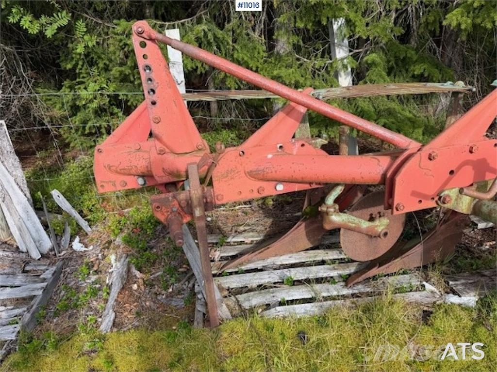 Kverneland 3 Skjærs Plog Other tillage machines and accessories