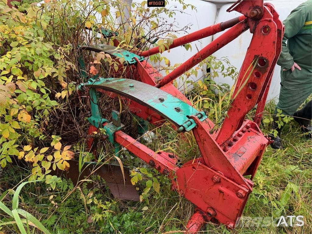 Kverneland 3 skjærs plog Інші землеоброблювальні машини і додаткове обладнання