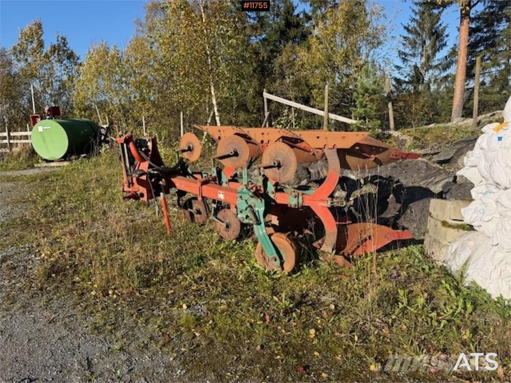 Kverneland 3 skjærs vendeplog Прочее почвообрабатывающее оборудование