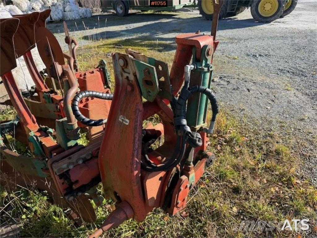 Kverneland 3 skjærs vendeplog Прочее почвообрабатывающее оборудование