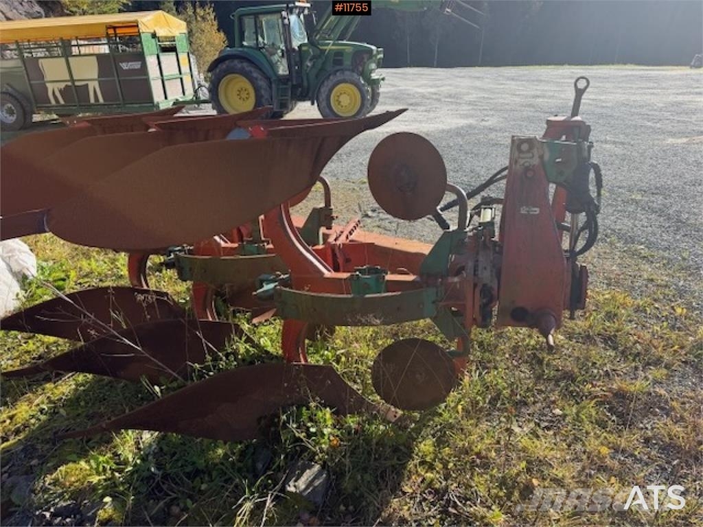 Kverneland 3 skjærs vendeplog Прочее почвообрабатывающее оборудование