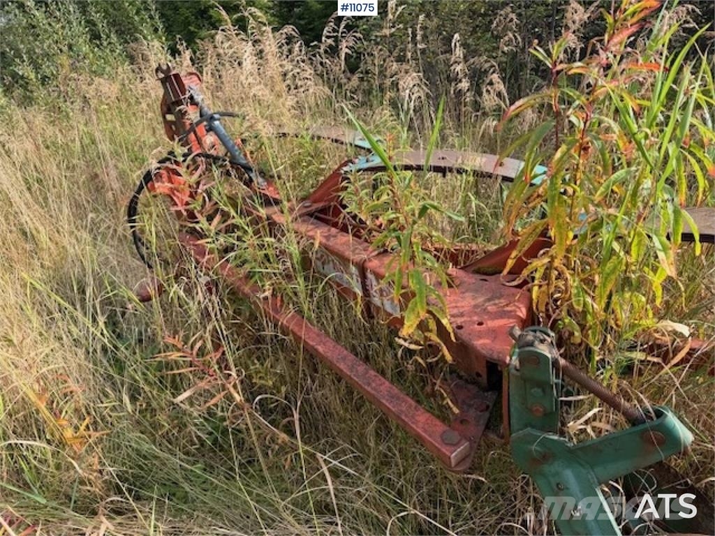 Kverneland AB 85 3-skjærsplog Άλλες μηχανές οργώματος και εξαρτήματα
