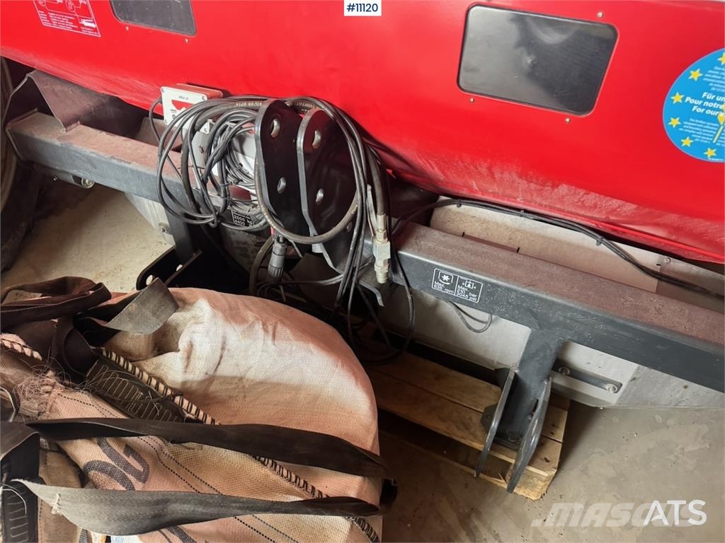 Kverneland CL1100 Sorvetőgép