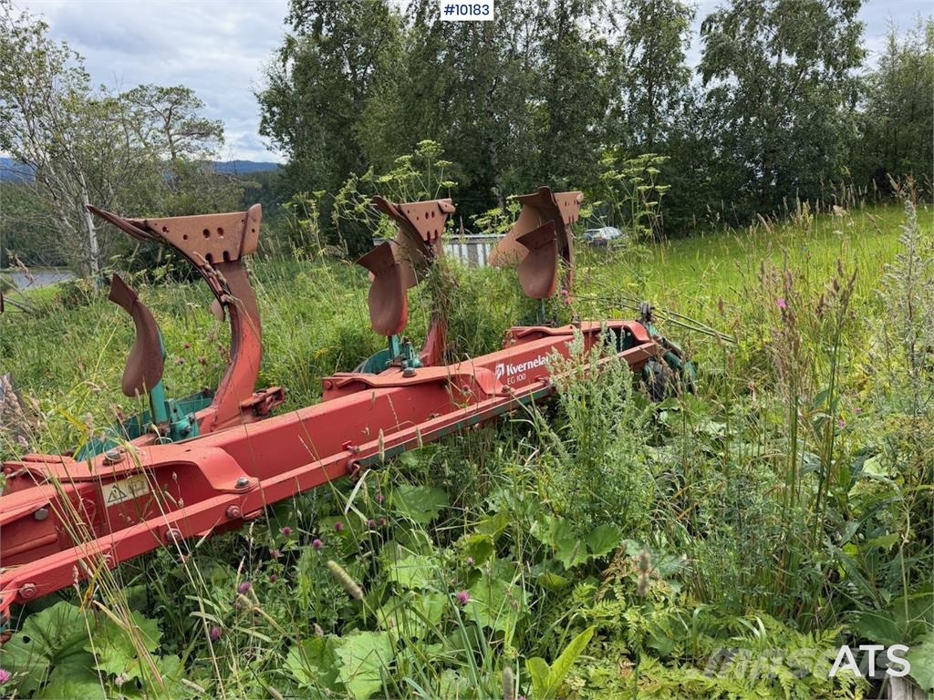 Kverneland EG100 4-skjærs vendeplog Otras máquinas y aperos de labranza