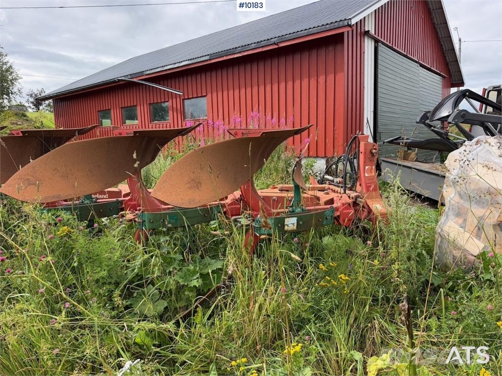 Kverneland EG100 4-skjærs vendeplog Otras máquinas y aperos de labranza