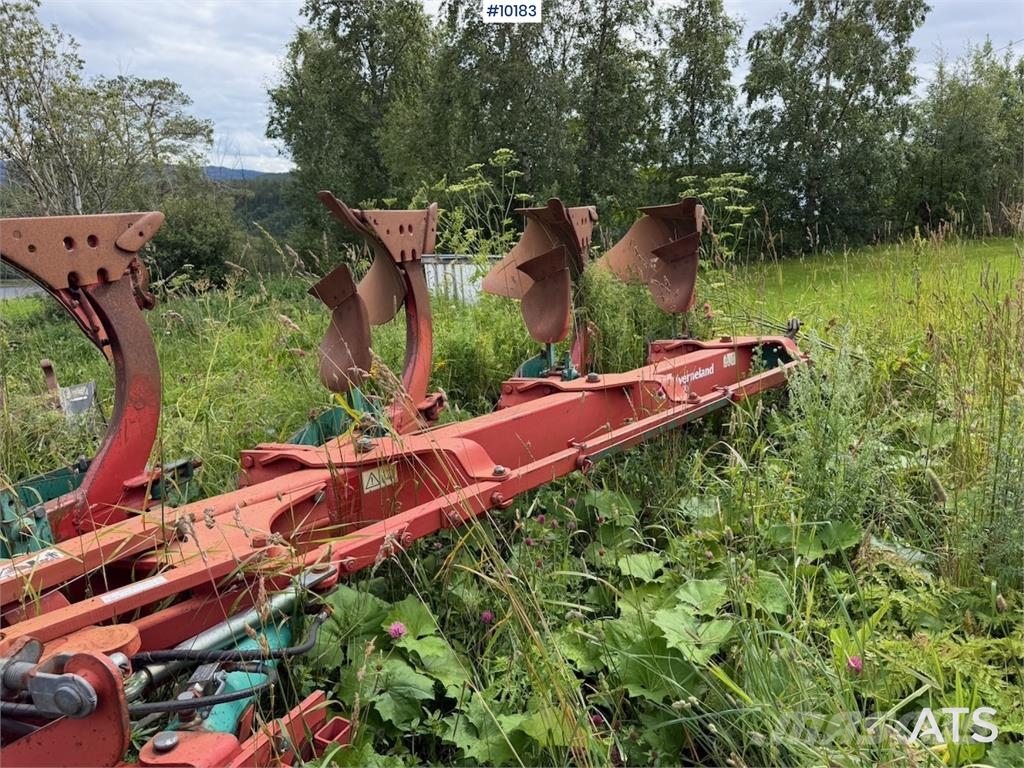 Kverneland EG100 4-skjærs vendeplog Otras máquinas y aperos de labranza