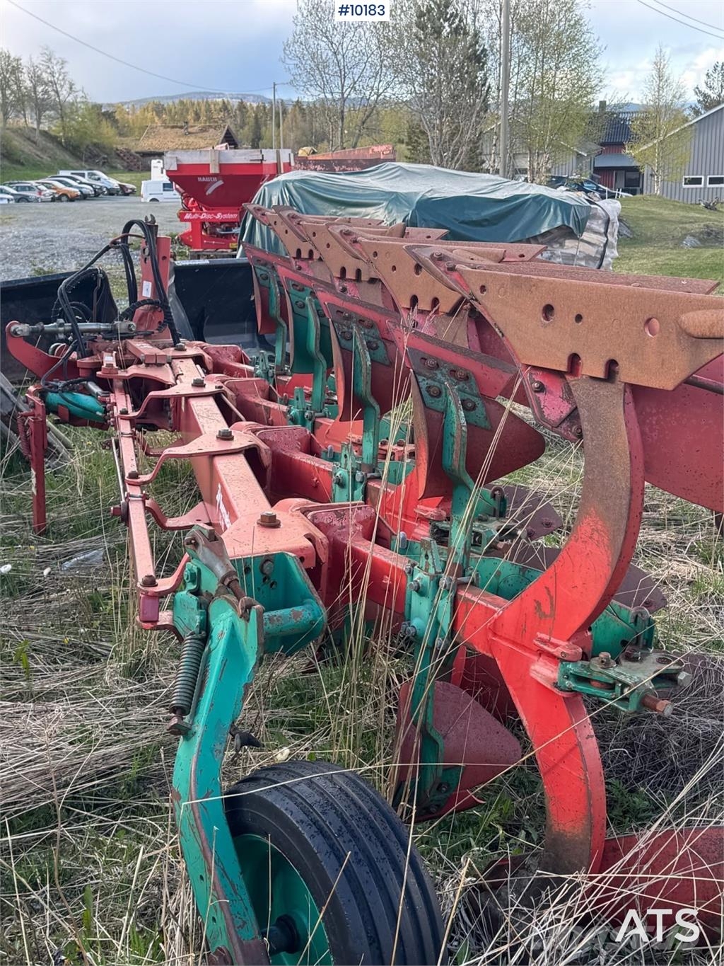 Kverneland EG100 4-skjærs vendeplog Otras máquinas y aperos de labranza