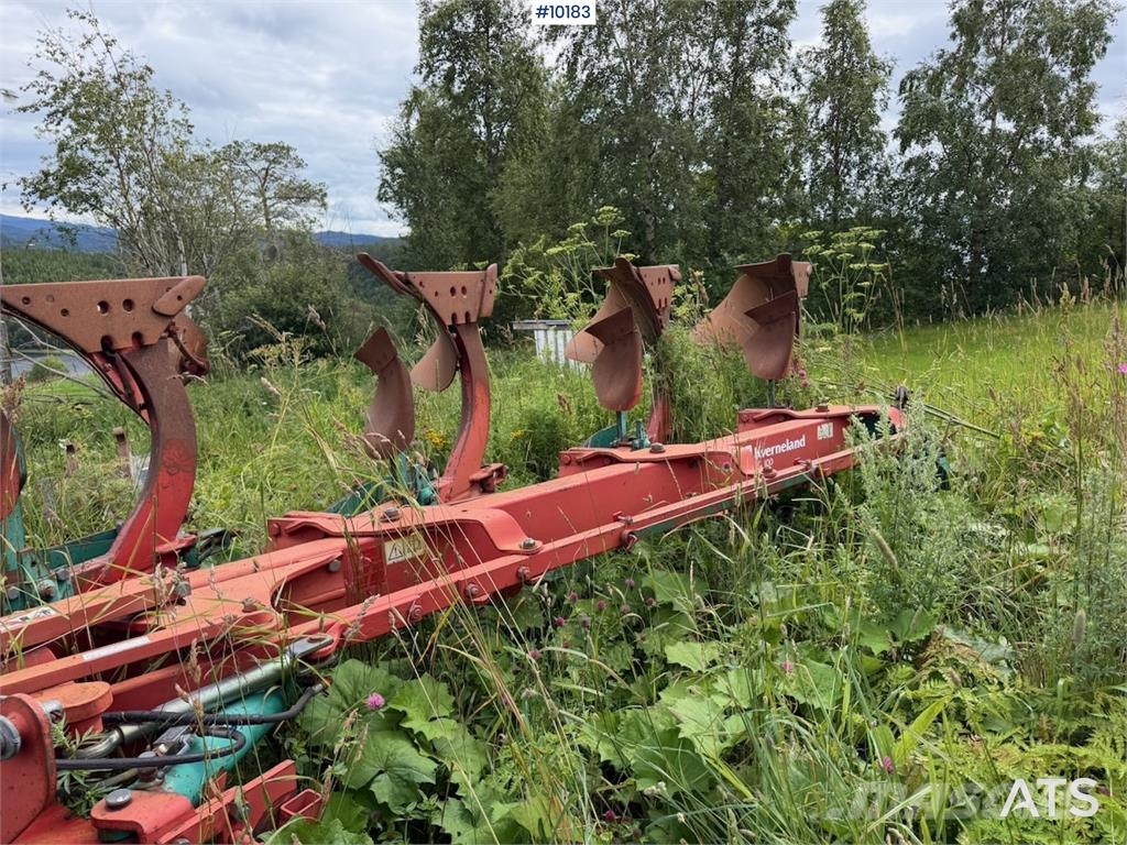 Kverneland EG100 4-skjærs vendeplog Otras máquinas y aperos de labranza