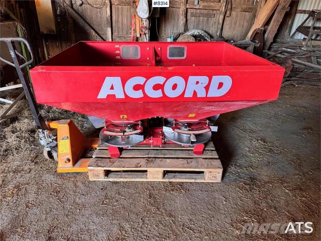 Kverneland Exacta-EL Accord مثاقيب