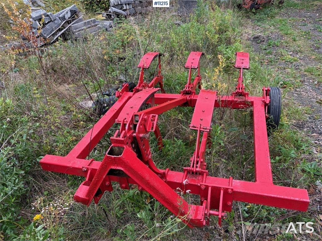 Kverneland Grubber Otras máquinas y aperos de labranza