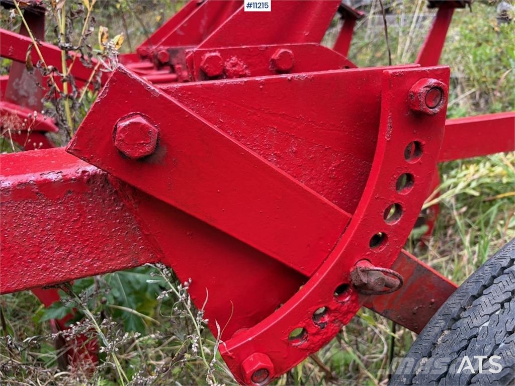 Kverneland Grubber Otras máquinas y aperos de labranza