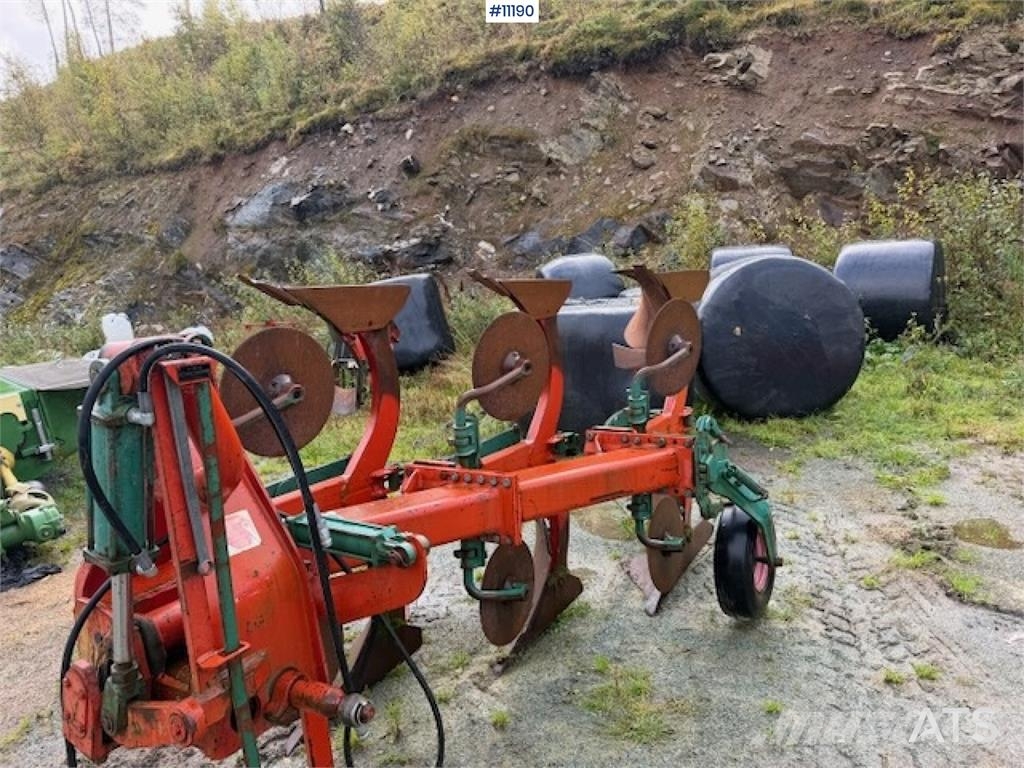 Kverneland Mod E8 3 skjærs vendeplog Andre Jordforbedrings maskiner og ekstrautstyr