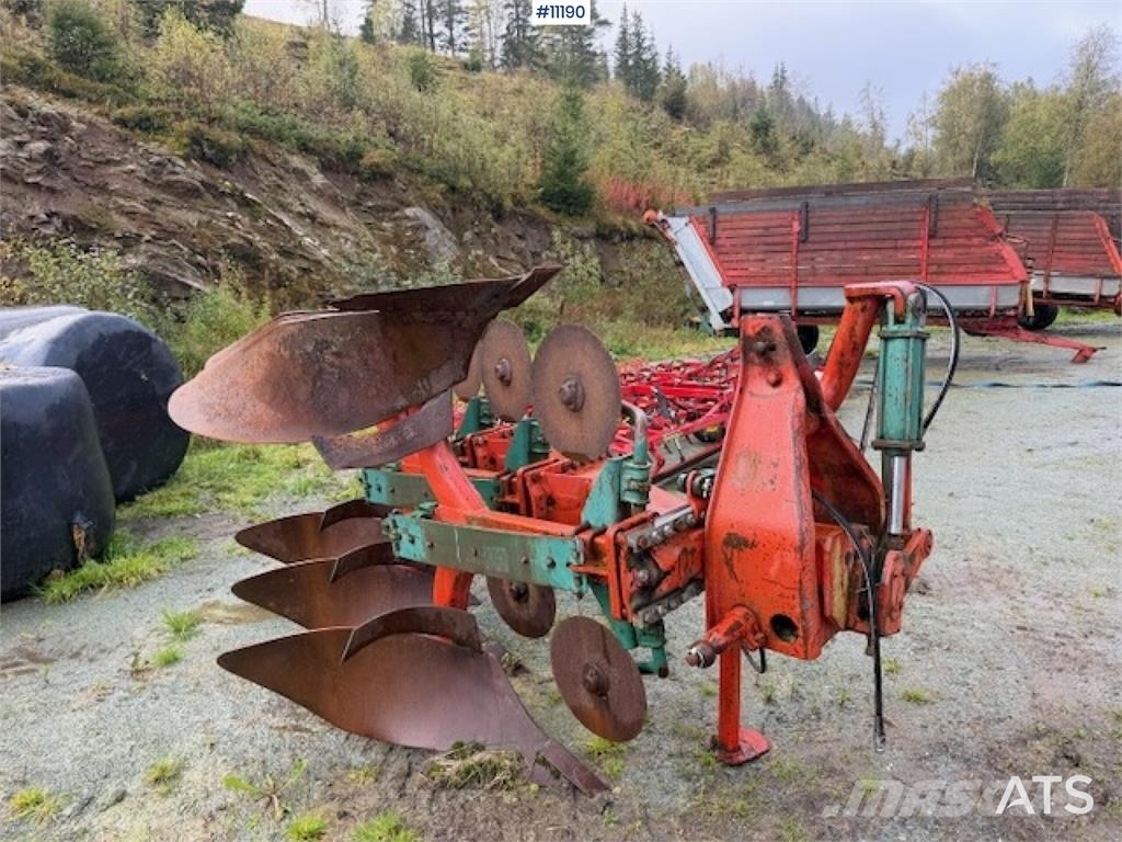 Kverneland Mod E8 3 skjærs vendeplog Andre Jordforbedrings maskiner og ekstrautstyr