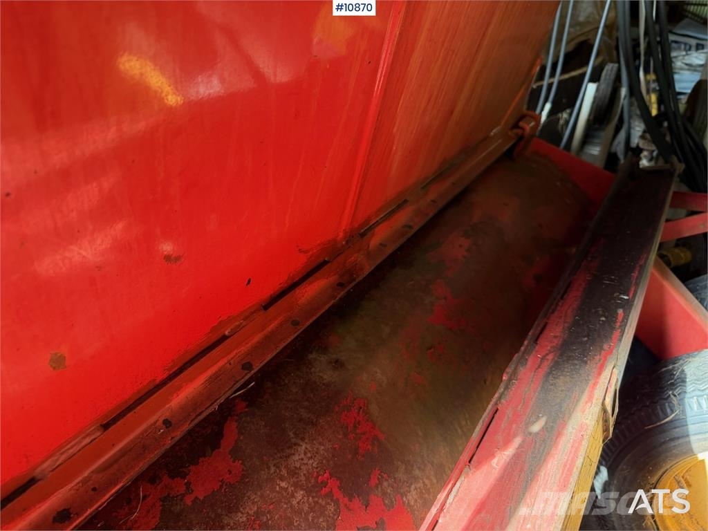 Kverneland Taarup 1500 其他收穫設備