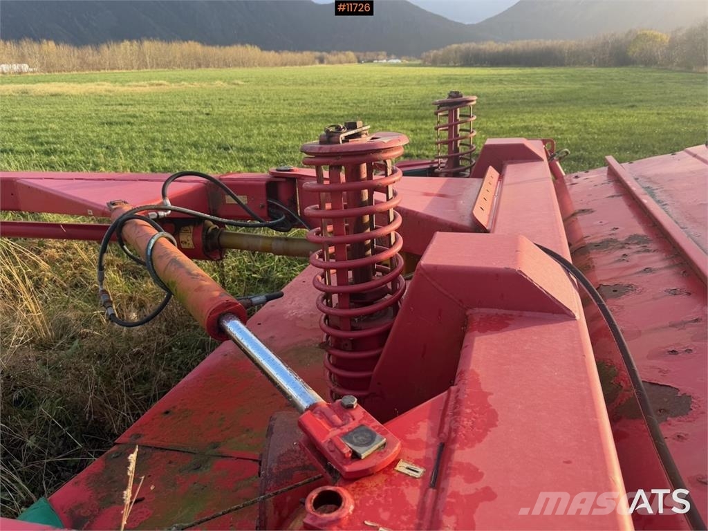 Kverneland Taarup 4032 FC Другое корнеплодоуборочное оборудование