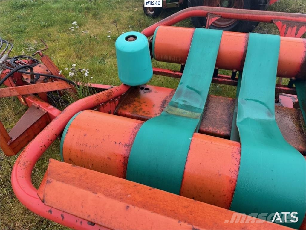 Kverneland Taarup 7335 Sonstige Erntemaschinen