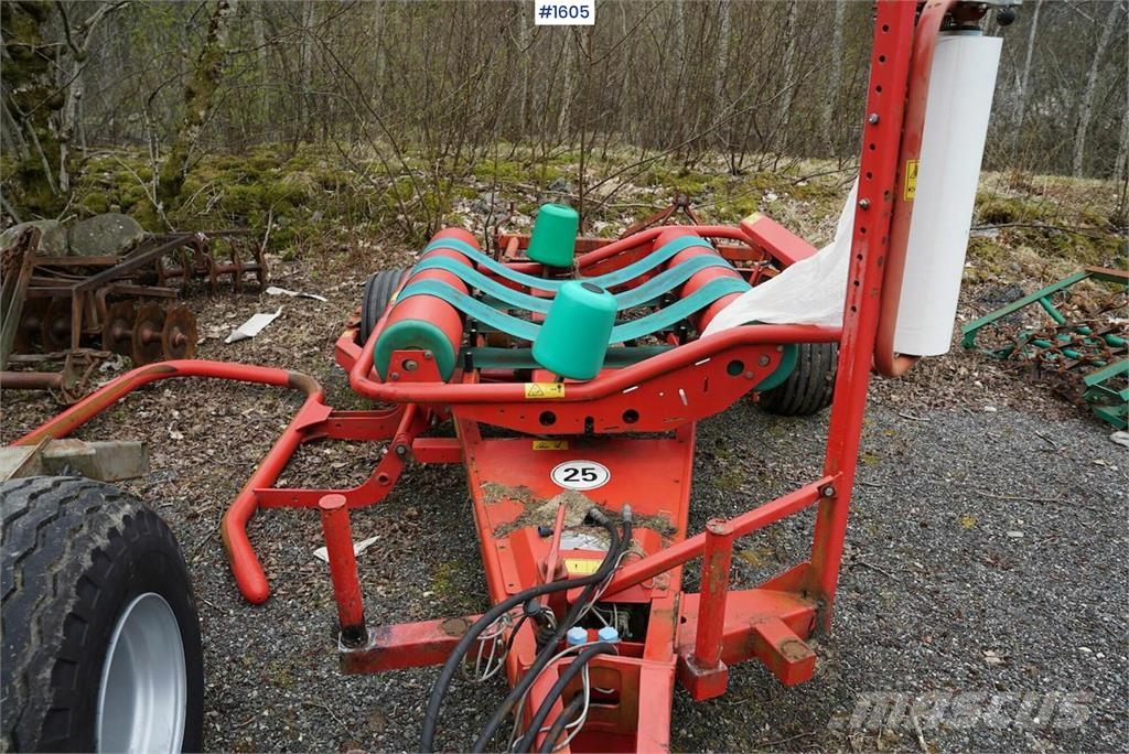 Kverneland Taarup 7420 Ostala oprema za žetvu