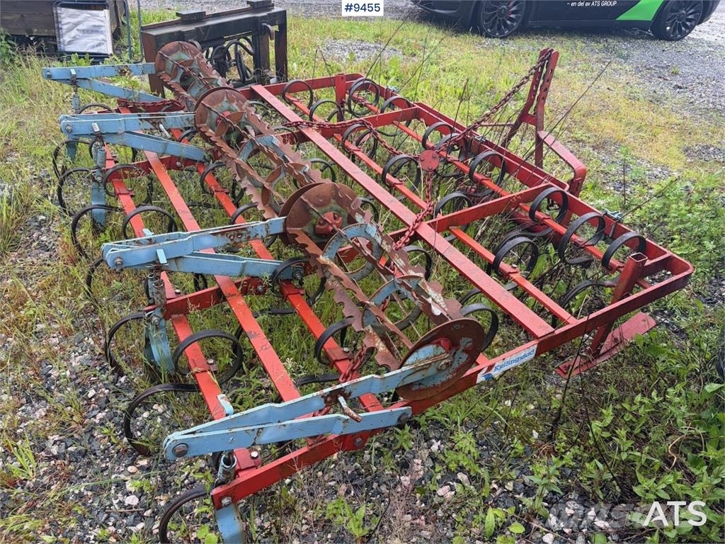 Kyllingstad Fjærharv med ettervalse Otras máquinas y aperos de labranza