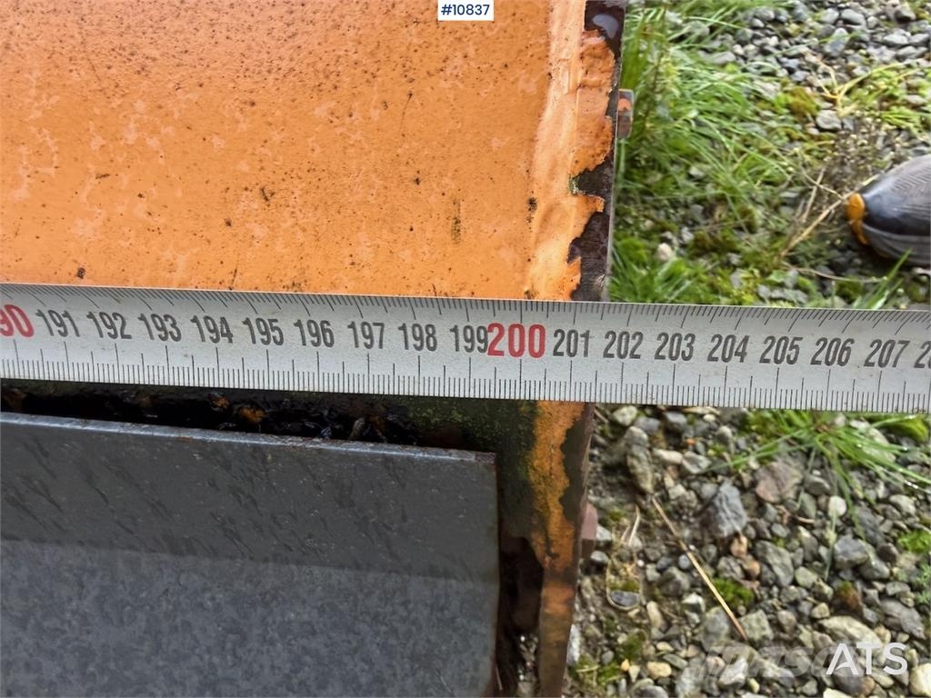 Lagarde MB 200 Other harvesting equipment