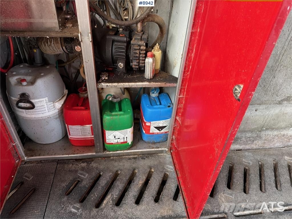 Lely A3 melkerobot Milking equipment