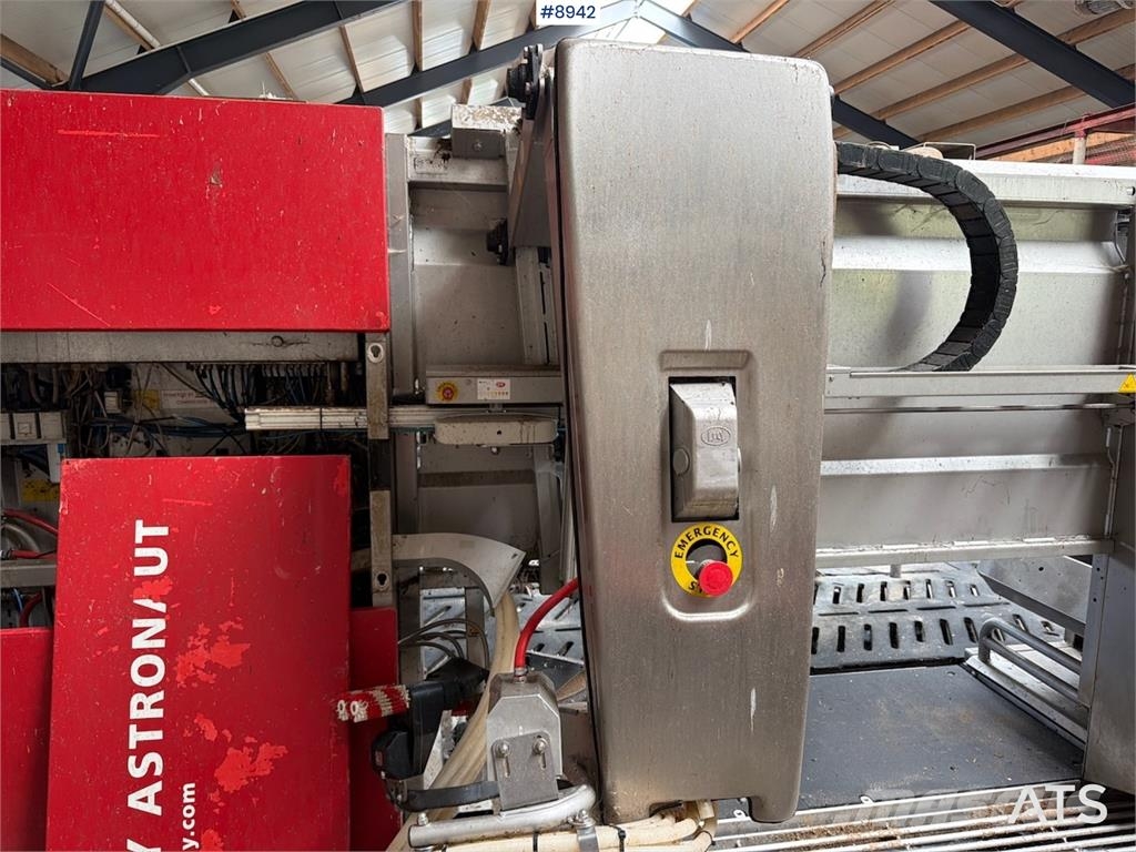 Lely A3 melkerobot Milking equipment