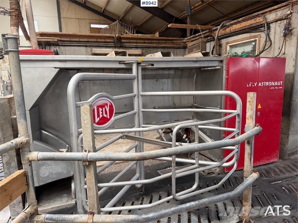 Lely A3 melkerobot Milking equipment