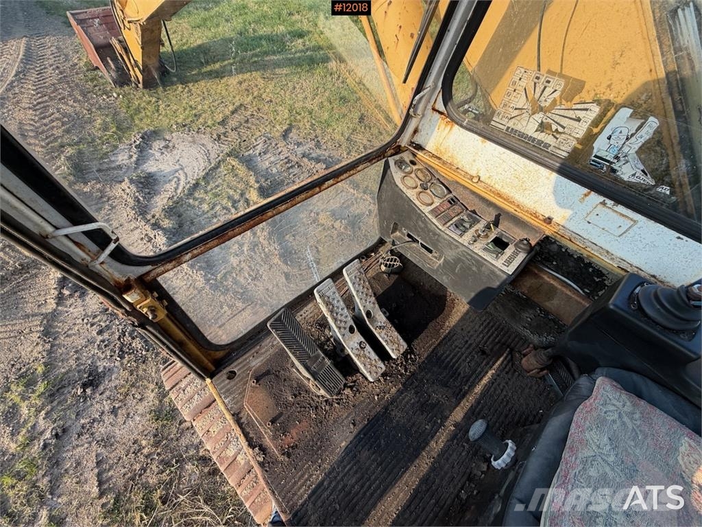 Liebherr R 912 Crawler excavators