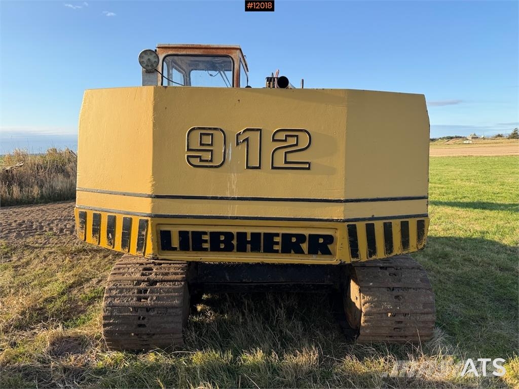Liebherr R 912 Crawler excavators