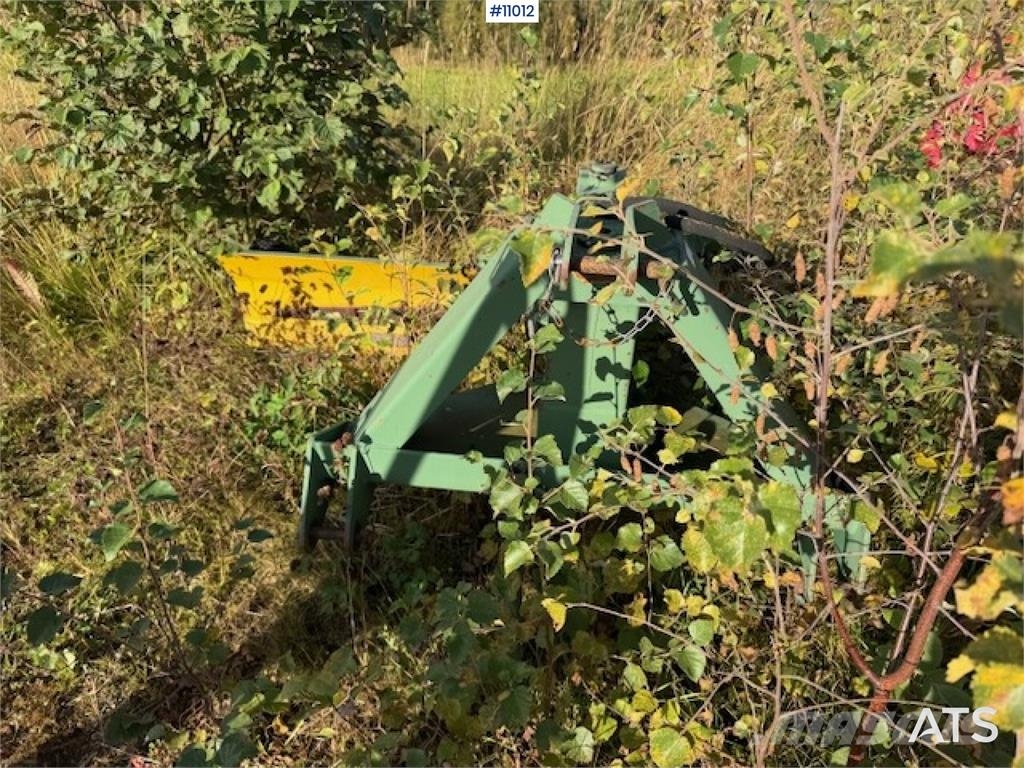 Lilleseth 250L Snow blades and plows
