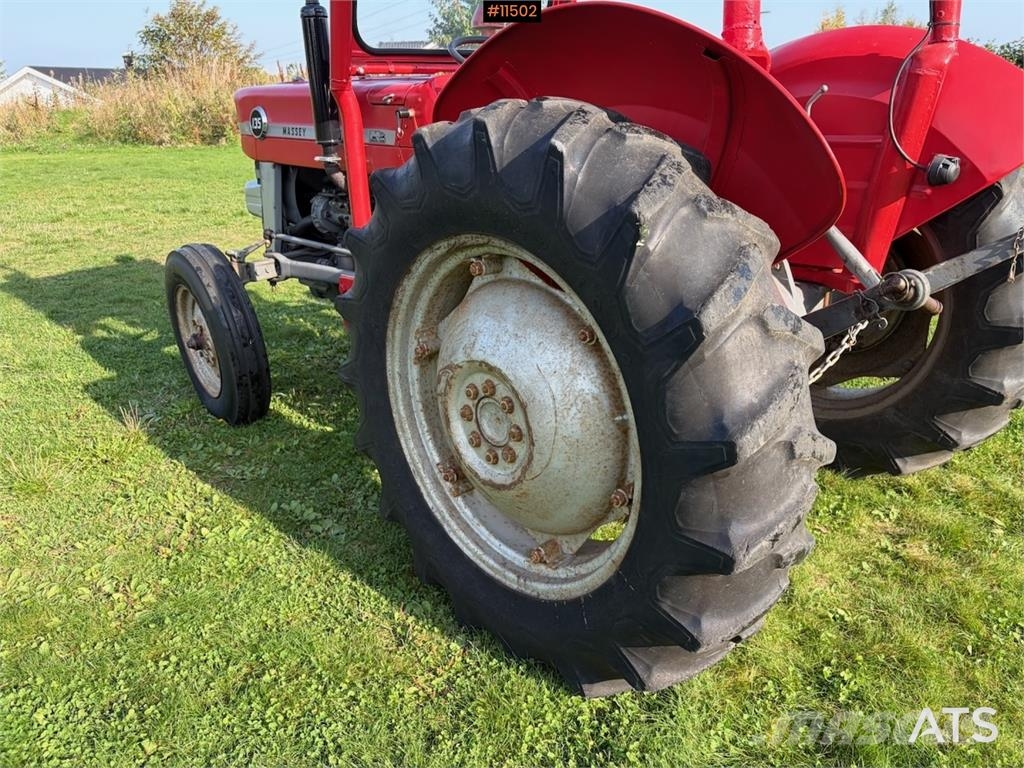 Massey Ferguson 135 Traktori