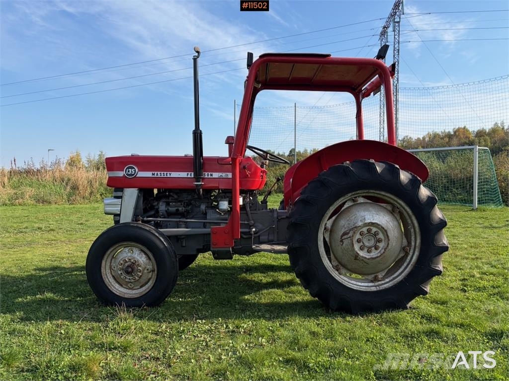 Massey Ferguson 135 Traktori