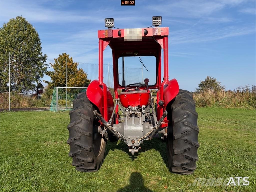 Massey Ferguson 135 Traktori