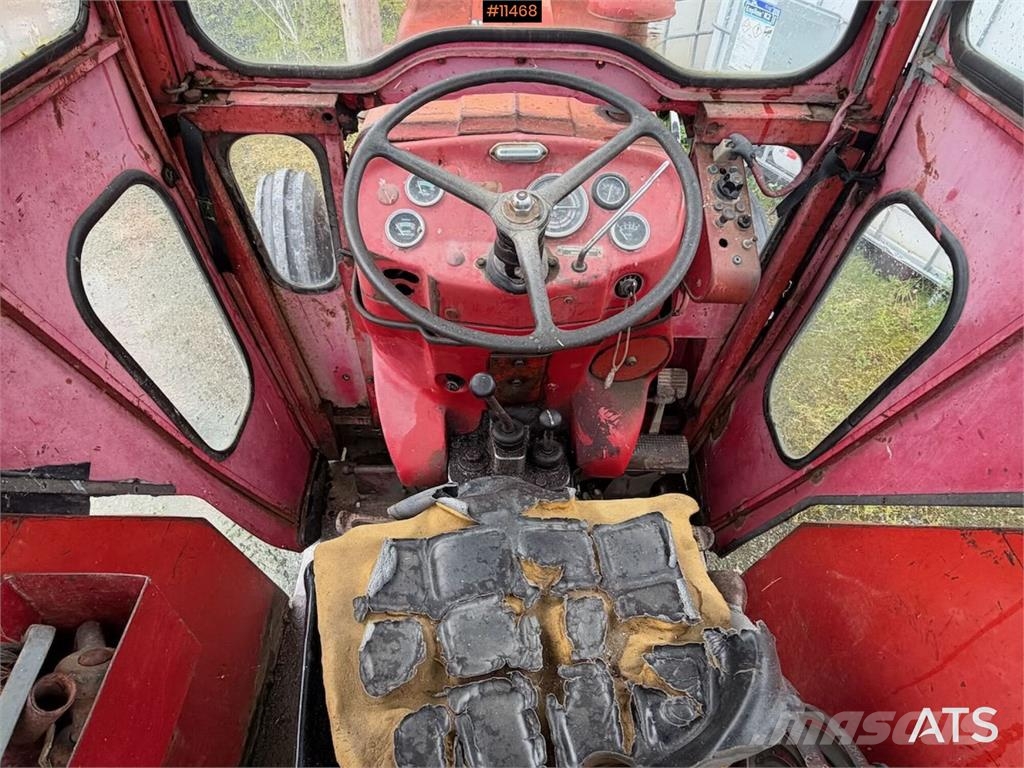 Massey Ferguson 148 Traktori