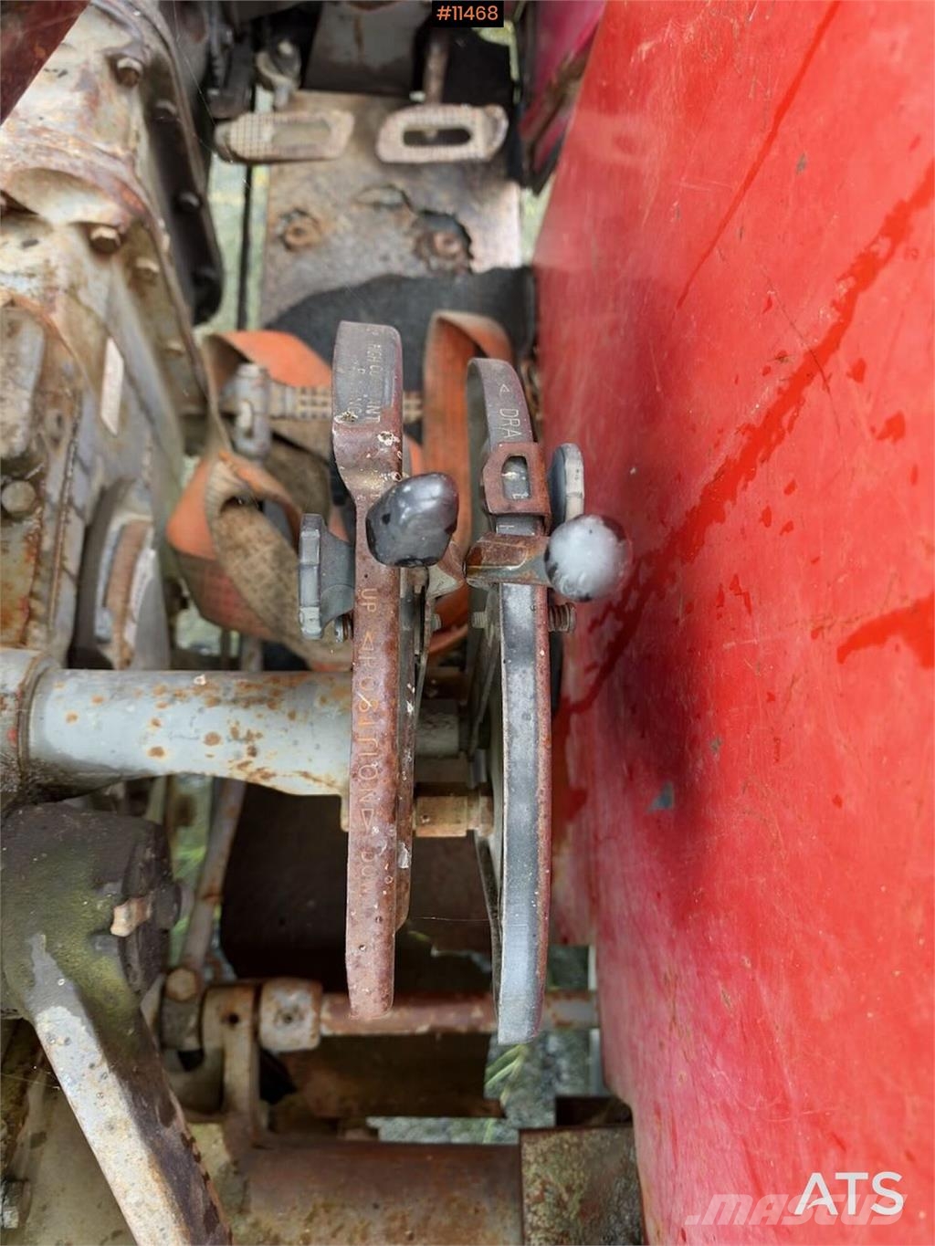 Massey Ferguson 148 Traktori
